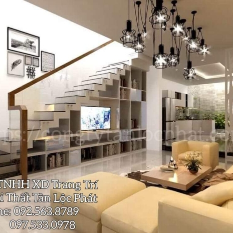 Cầu Thang Gỗ Tay Vuông Kính Cường Lực